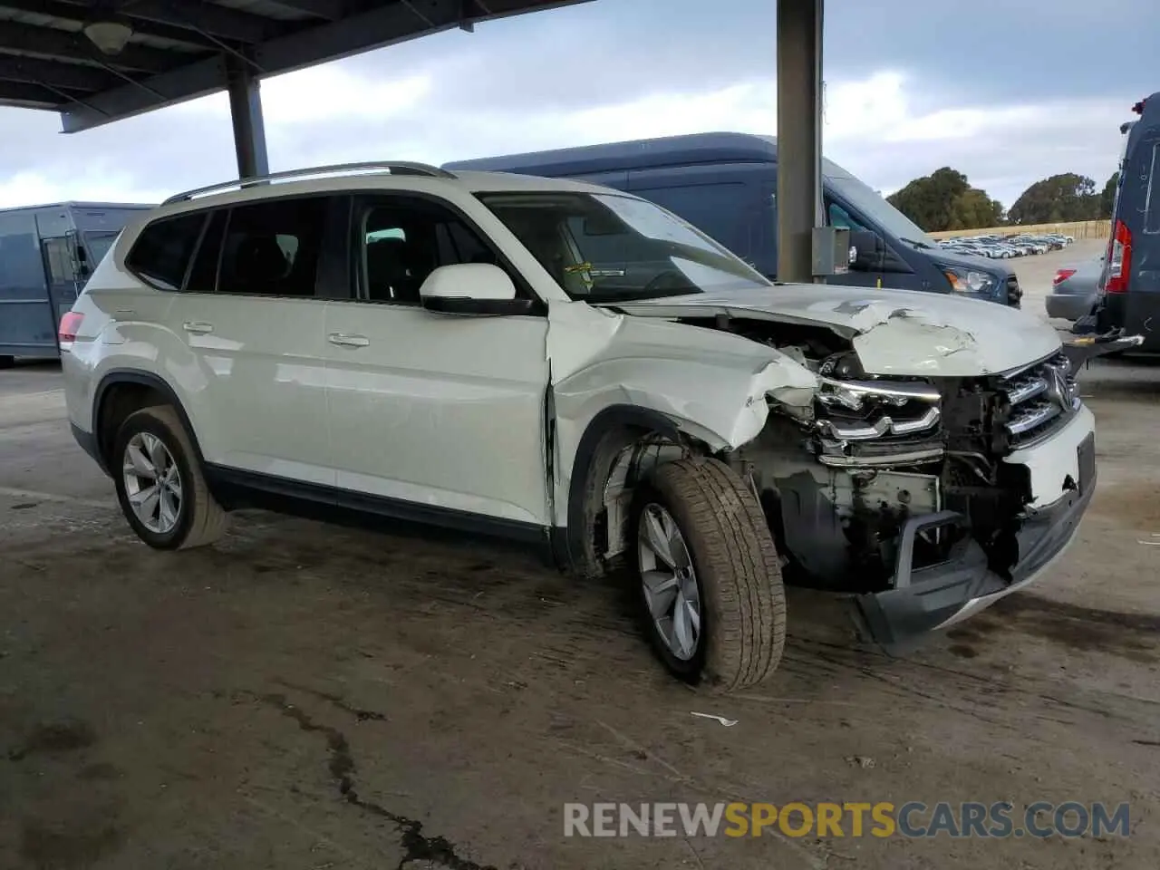 4 Photograph of a damaged car 1V2AP2CA3KC571966 VOLKSWAGEN ATLAS 2019