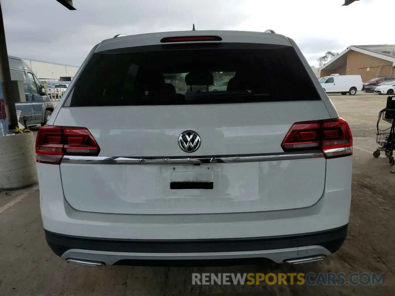 6 Photograph of a damaged car 1V2AP2CA3KC571966 VOLKSWAGEN ATLAS 2019