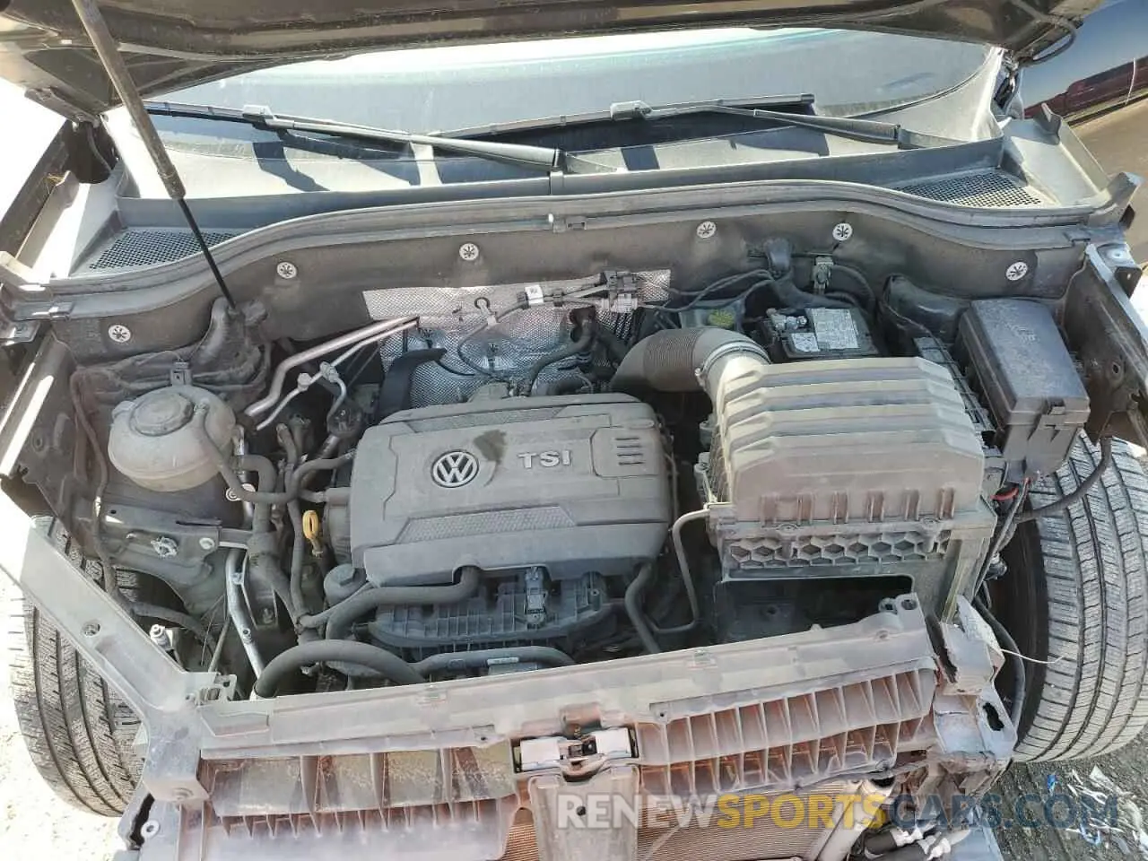 12 Photograph of a damaged car 1V2AP2CA9KC606672 VOLKSWAGEN ATLAS 2019