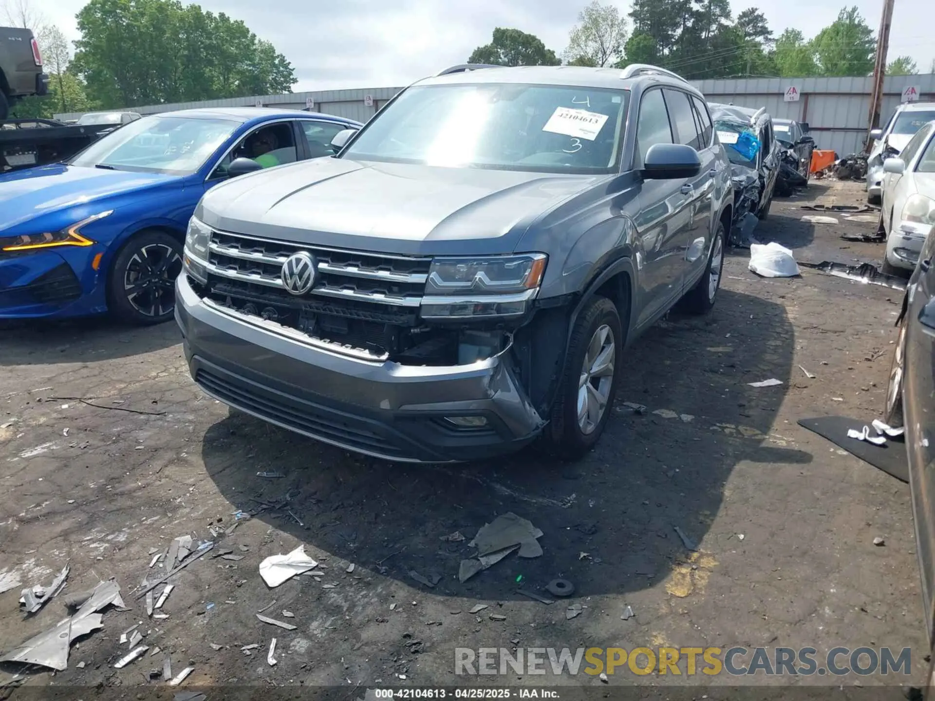 2 Photograph of a damaged car 1V2DR2CA4KC524033 VOLKSWAGEN ATLAS 2019