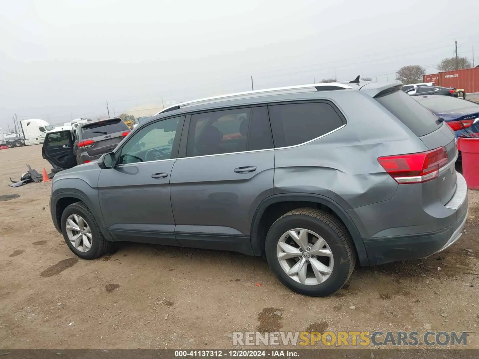 14 Photograph of a damaged car 1V2DR2CAXKC534923 VOLKSWAGEN ATLAS 2019