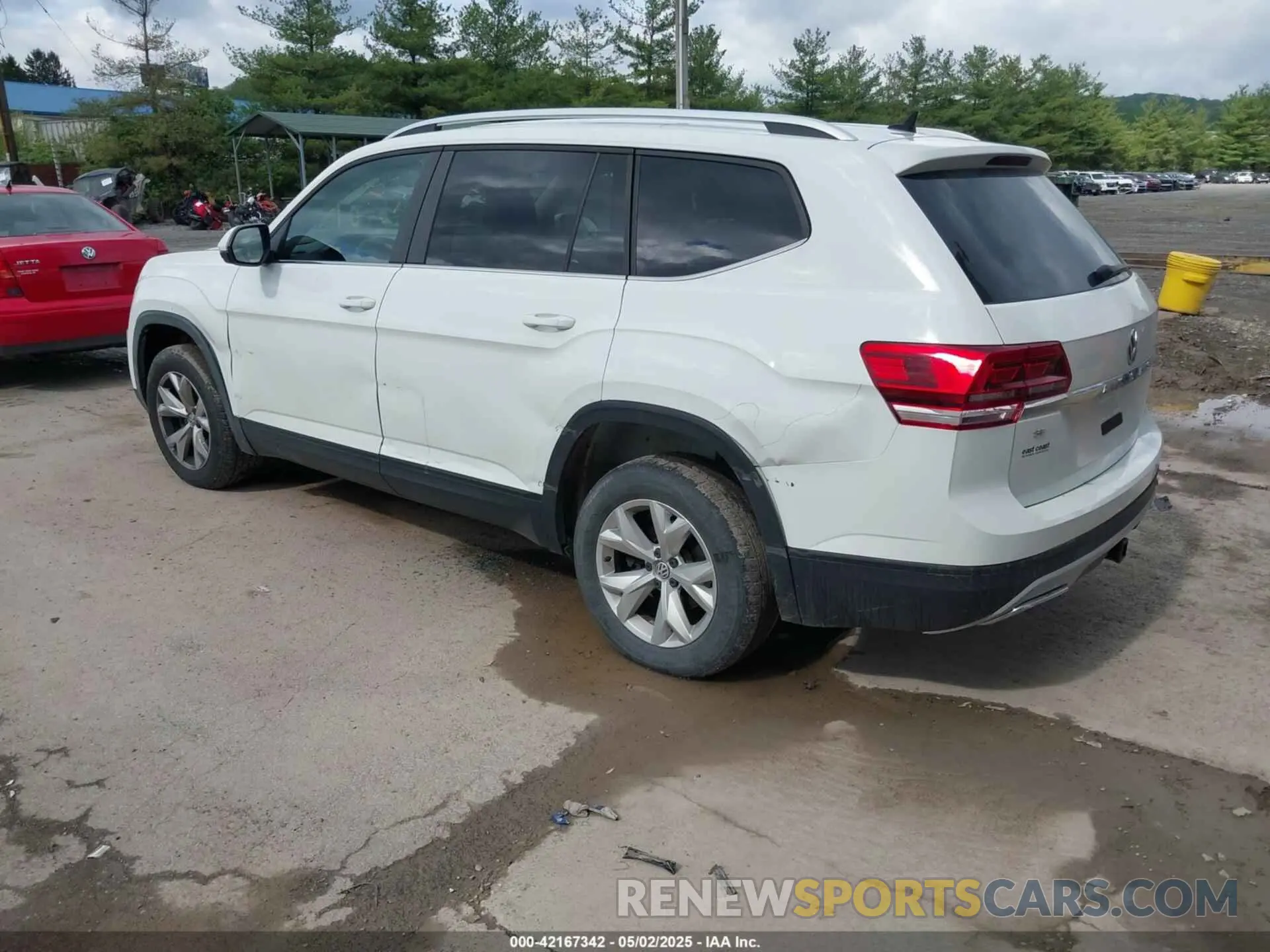 3 Photograph of a damaged car 1V2DR2CAXKC598265 VOLKSWAGEN ATLAS 2019