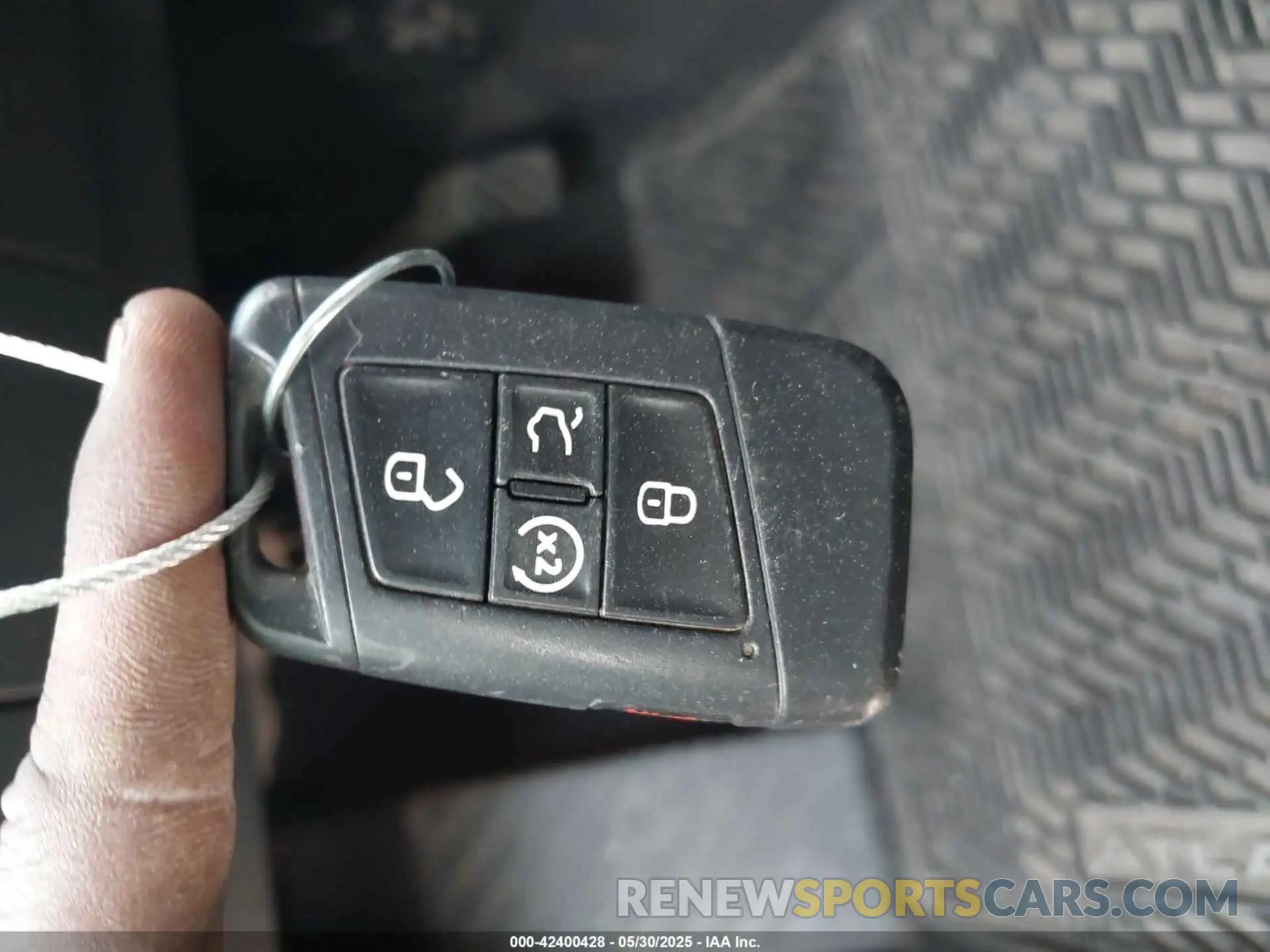 11 Фотография поврежденного автомобиля 1V2ER2CA0KC512305 VOLKSWAGEN ATLAS 2019