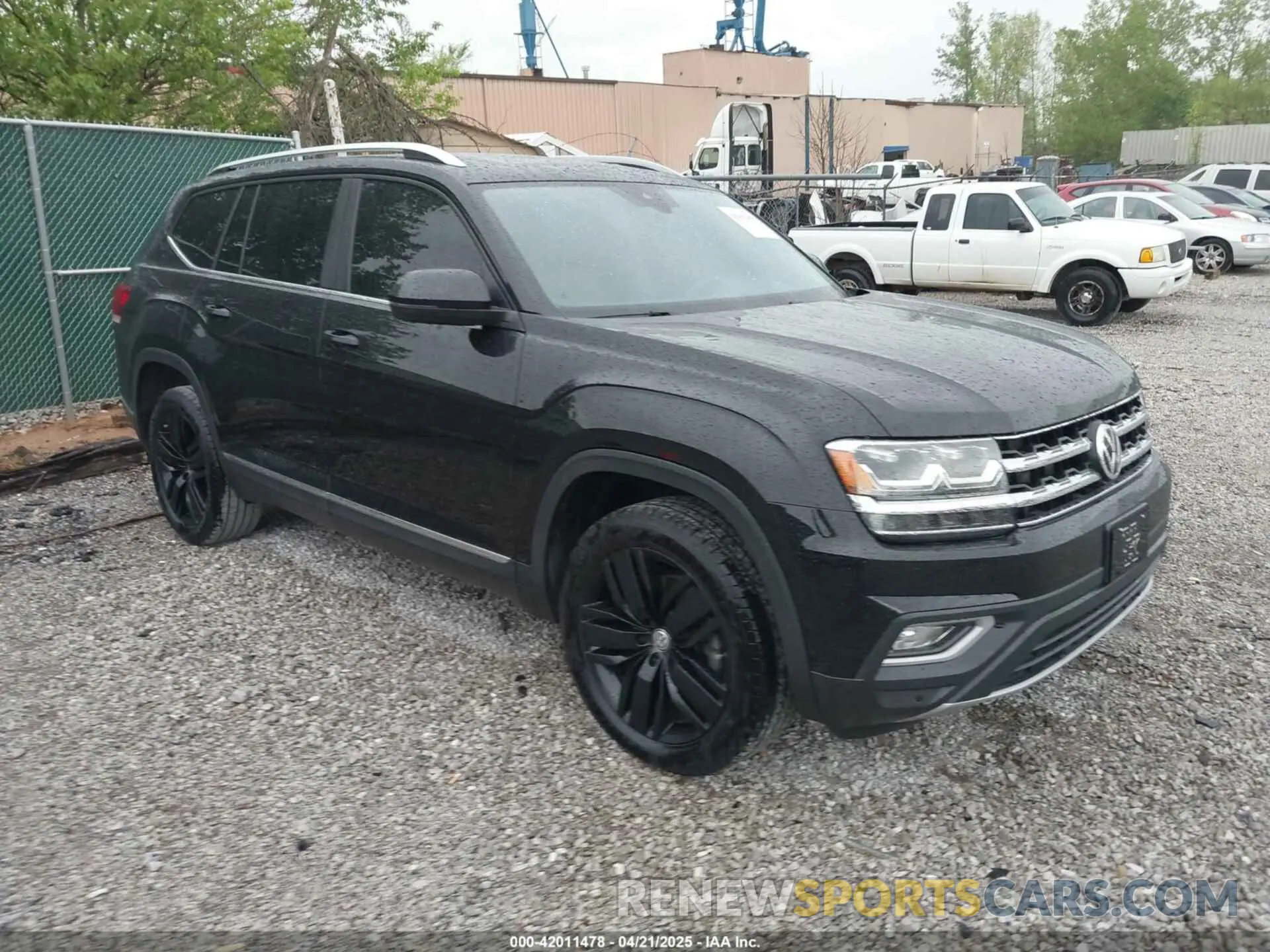 1 Фотография поврежденного автомобиля 1V2ER2CA2KC592691 VOLKSWAGEN ATLAS 2019