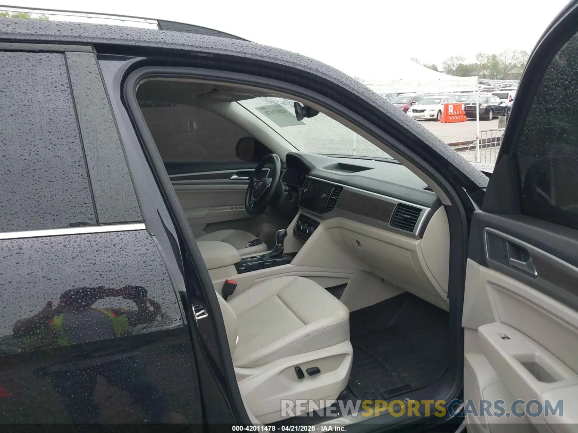 5 Фотография поврежденного автомобиля 1V2ER2CA2KC592691 VOLKSWAGEN ATLAS 2019