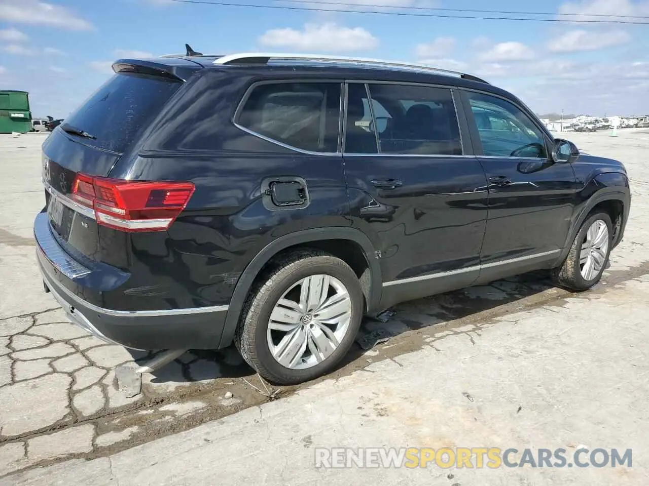 3 Photograph of a damaged car 1V2ER2CA3KC555133 VOLKSWAGEN ATLAS 2019