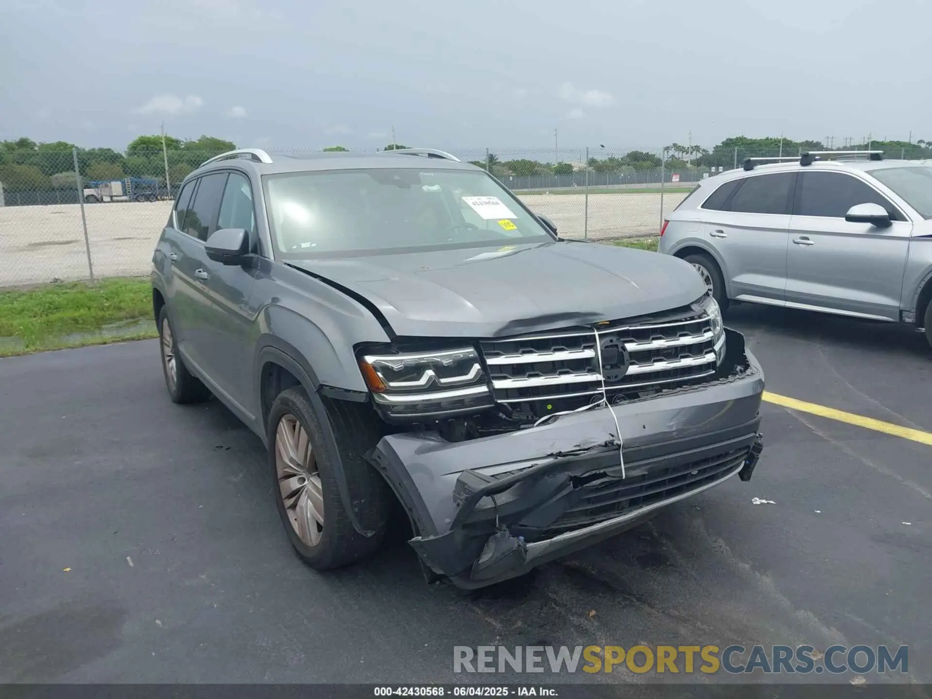 6 Фотография поврежденного автомобиля 1V2ER2CA4KC554685 VOLKSWAGEN ATLAS 2019