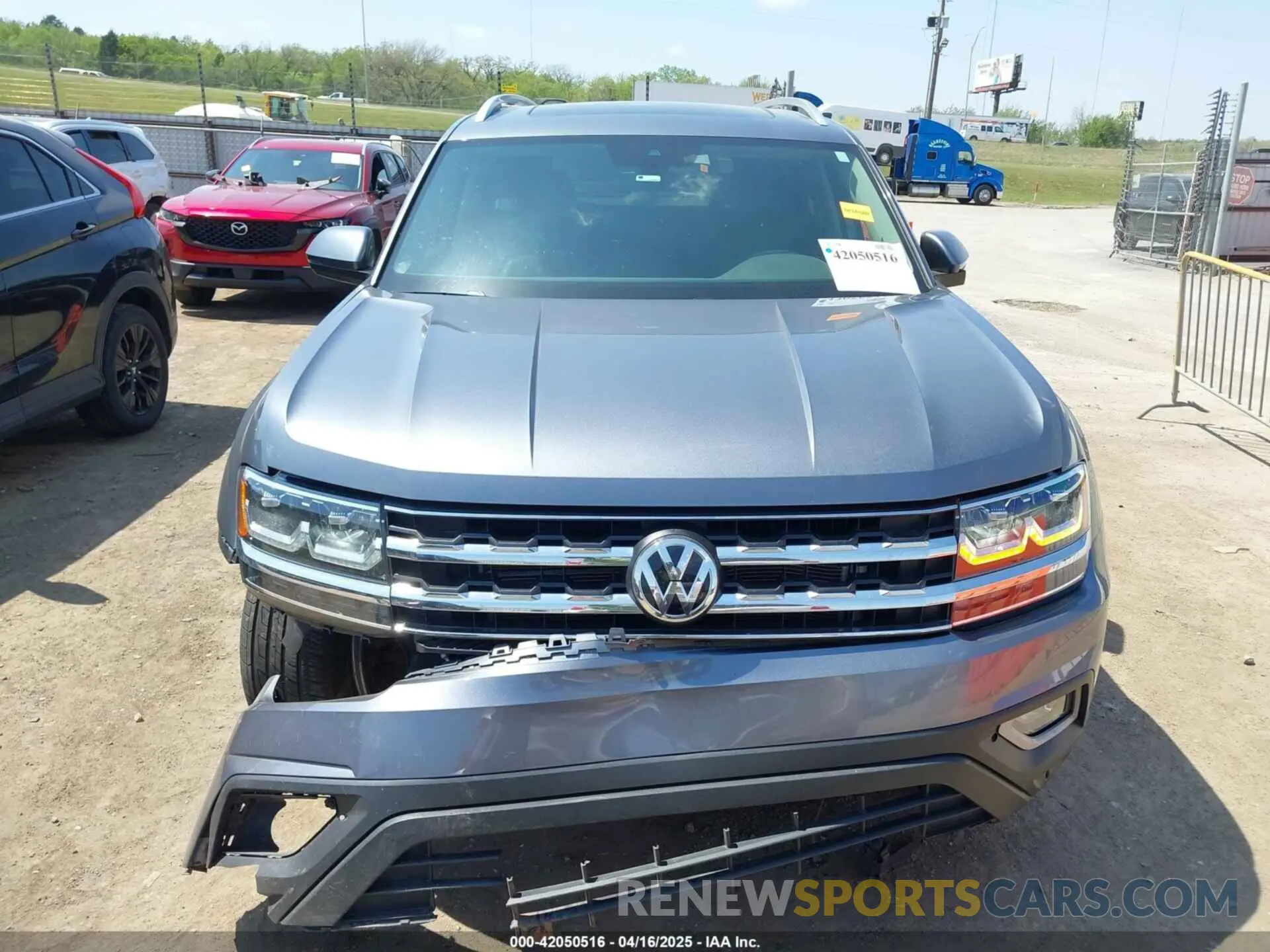 12 Фотография поврежденного автомобиля 1V2ER2CA5KC555568 VOLKSWAGEN ATLAS 2019