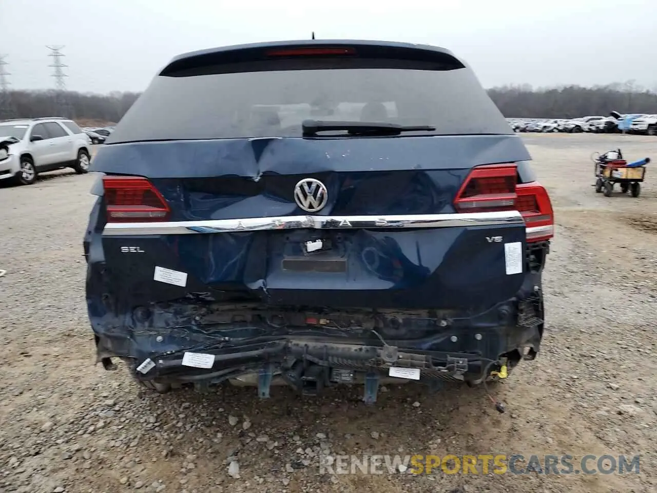 6 Photograph of a damaged car 1V2ER2CA7KC607587 VOLKSWAGEN ATLAS 2019