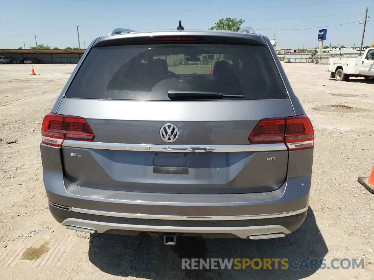 6 Photograph of a damaged car 1V2ER2CA8KC556357 VOLKSWAGEN ATLAS 2019