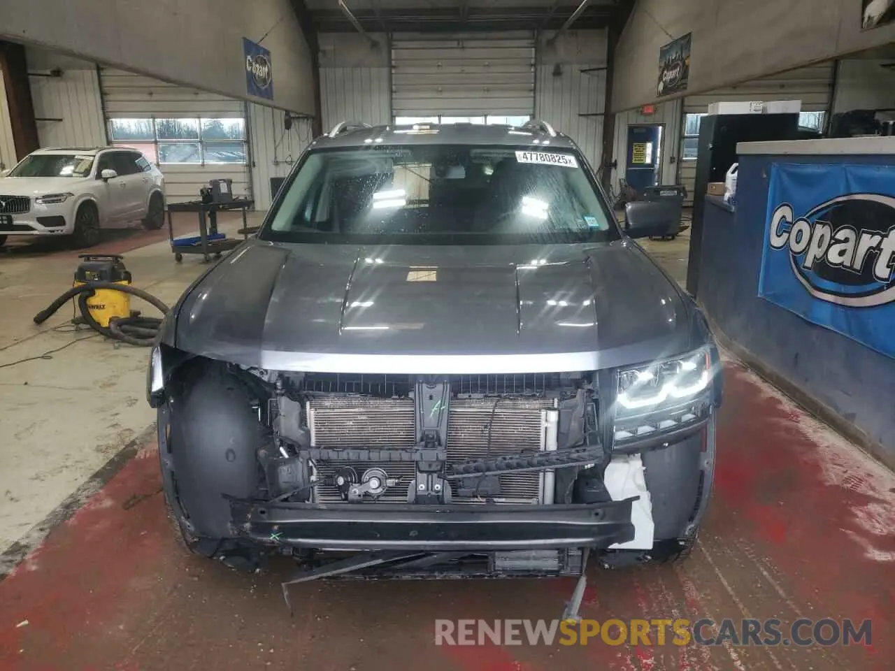 5 Фотография поврежденного автомобиля 1V2GR2CA0KC607973 VOLKSWAGEN ATLAS 2019