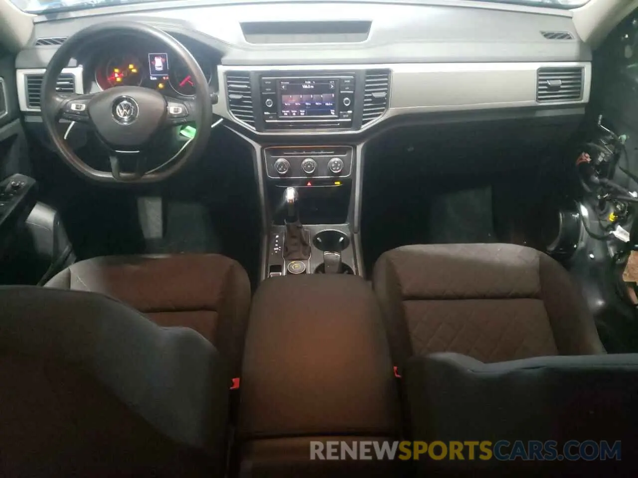 8 Фотография поврежденного автомобиля 1V2GR2CA0KC607973 VOLKSWAGEN ATLAS 2019