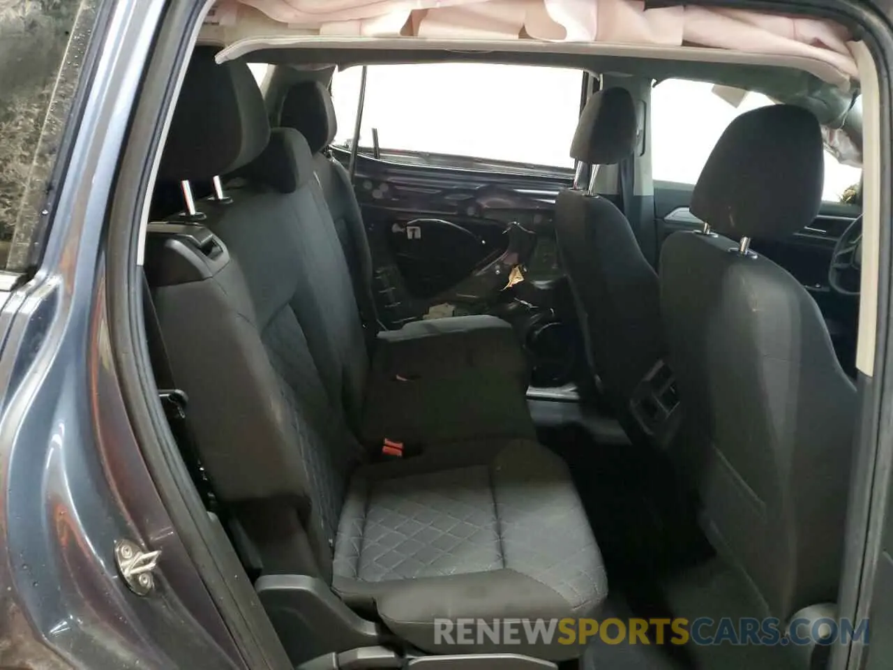 11 Photograph of a damaged car 1V2GR2CAXKC565750 VOLKSWAGEN ATLAS 2019