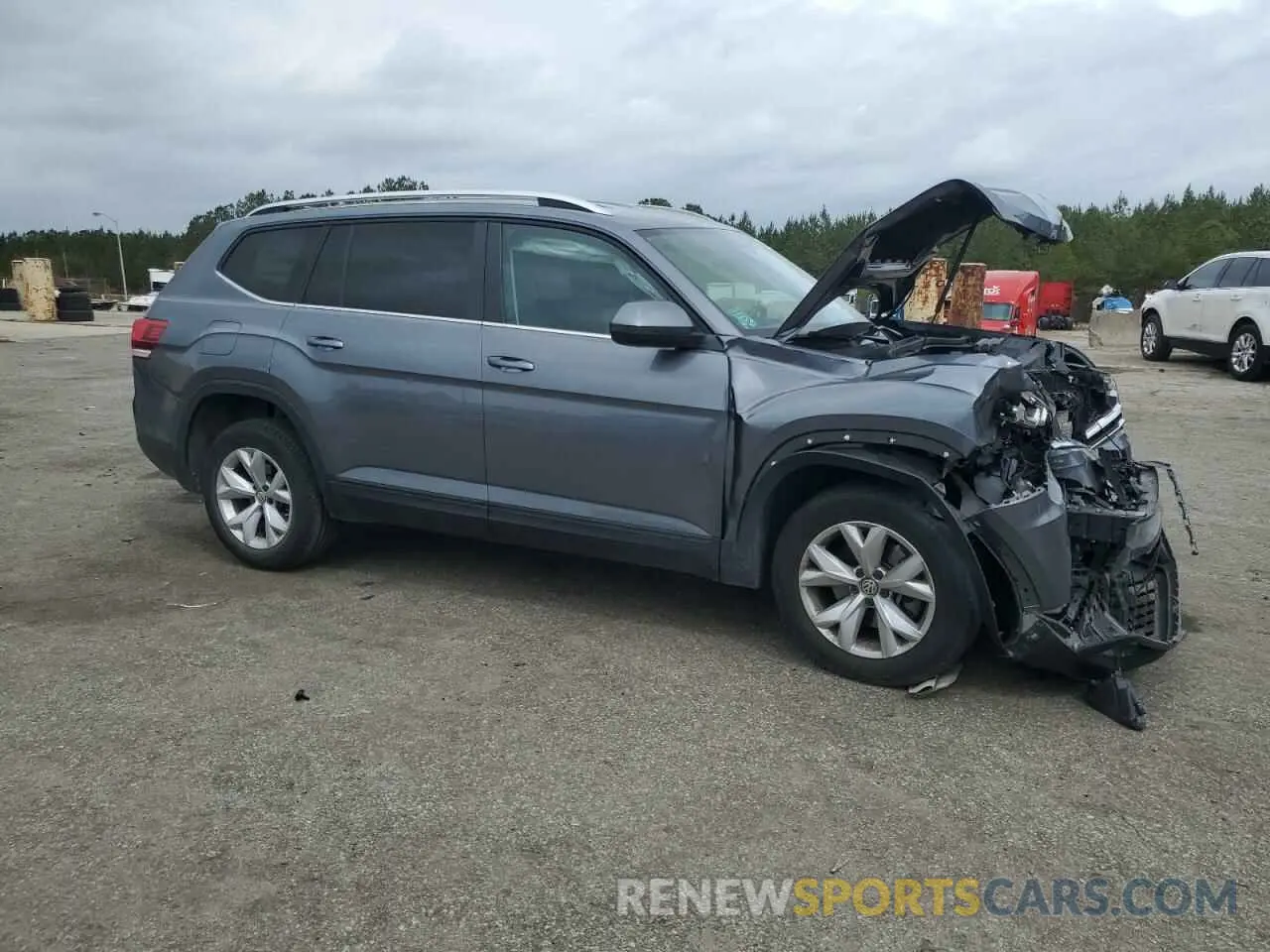 4 Photograph of a damaged car 1V2LR2CA2KC607570 VOLKSWAGEN ATLAS 2019
