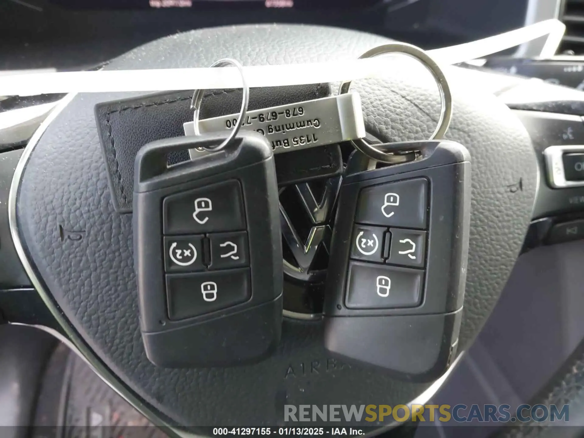 11 Photograph of a damaged car 1V2MR2CA1KC624073 VOLKSWAGEN ATLAS 2019