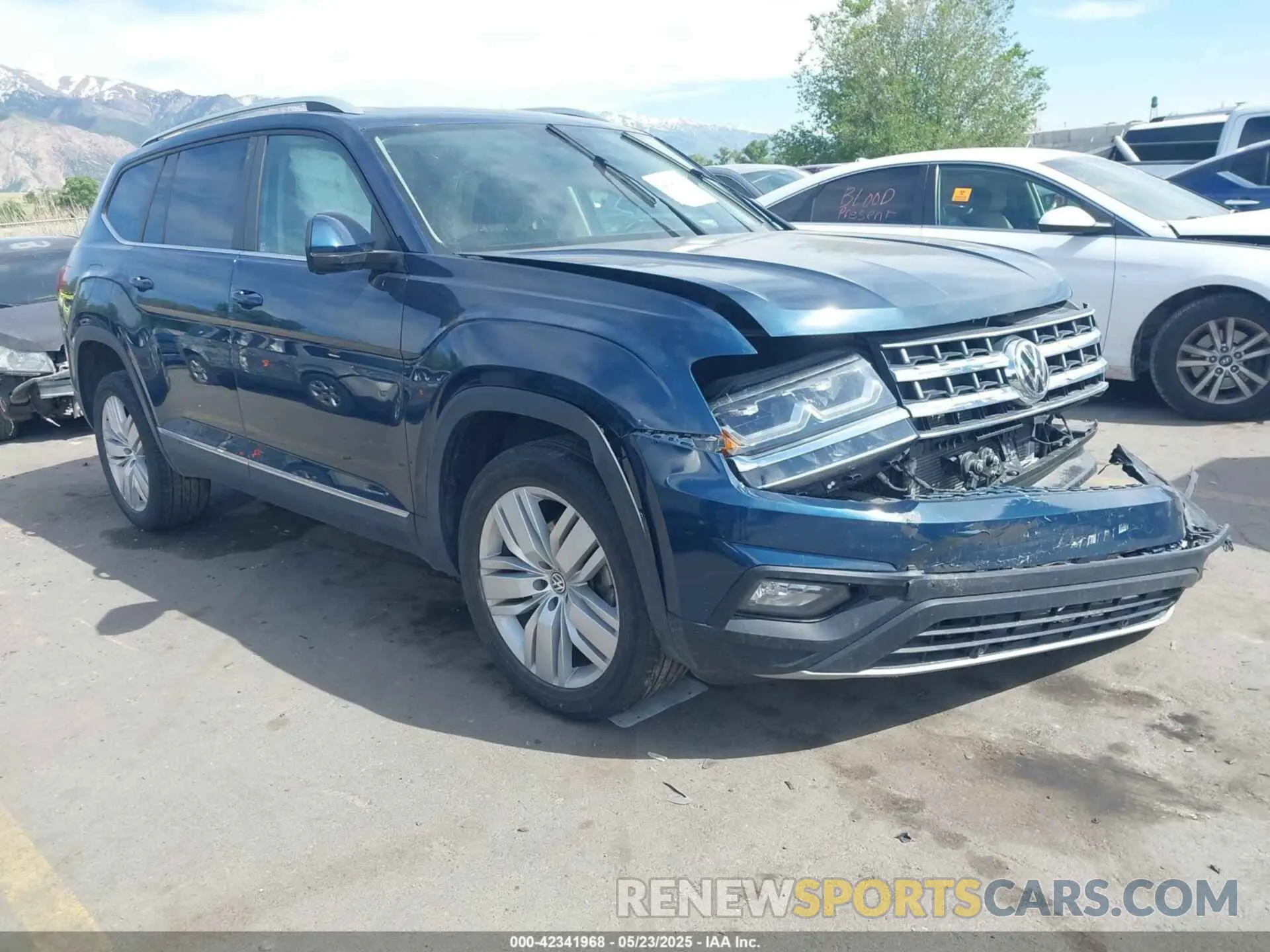 1 Photograph of a damaged car 1V2MR2CA6KC612422 VOLKSWAGEN ATLAS 2019