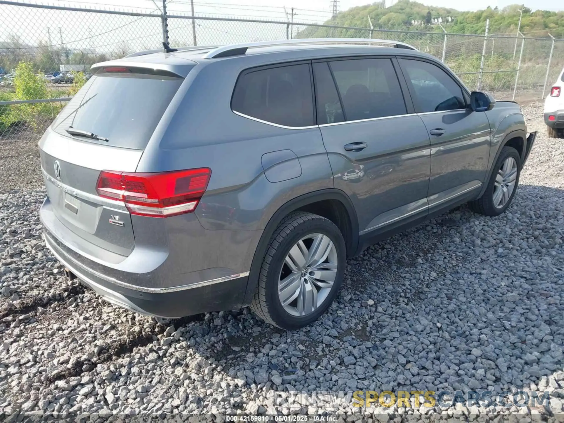 4 Фотография поврежденного автомобиля 1V2MR2CA7KC541375 VOLKSWAGEN ATLAS 2019