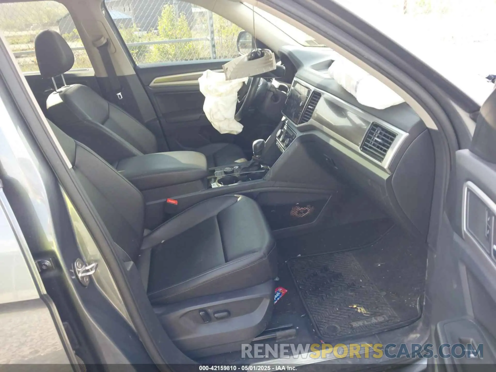 5 Фотография поврежденного автомобиля 1V2MR2CA7KC541375 VOLKSWAGEN ATLAS 2019