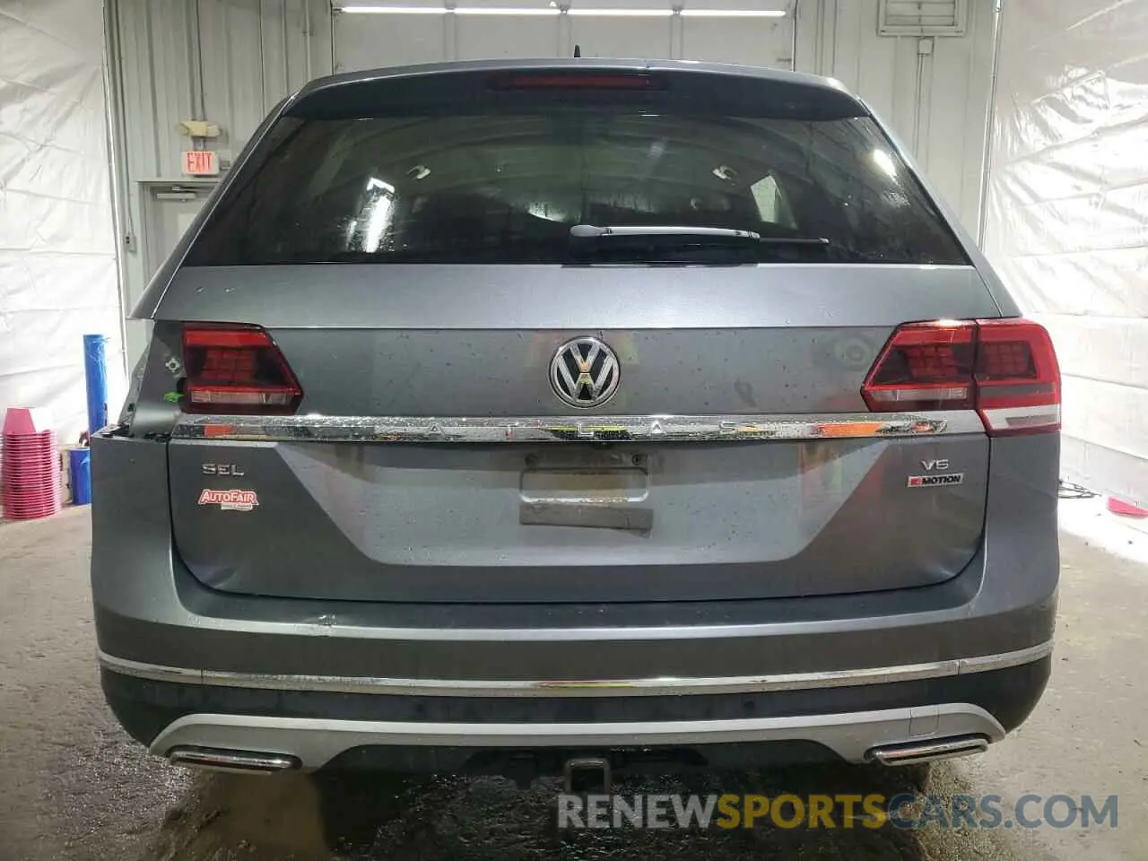 6 Photograph of a damaged car 1V2MR2CA7KC596473 VOLKSWAGEN ATLAS 2019