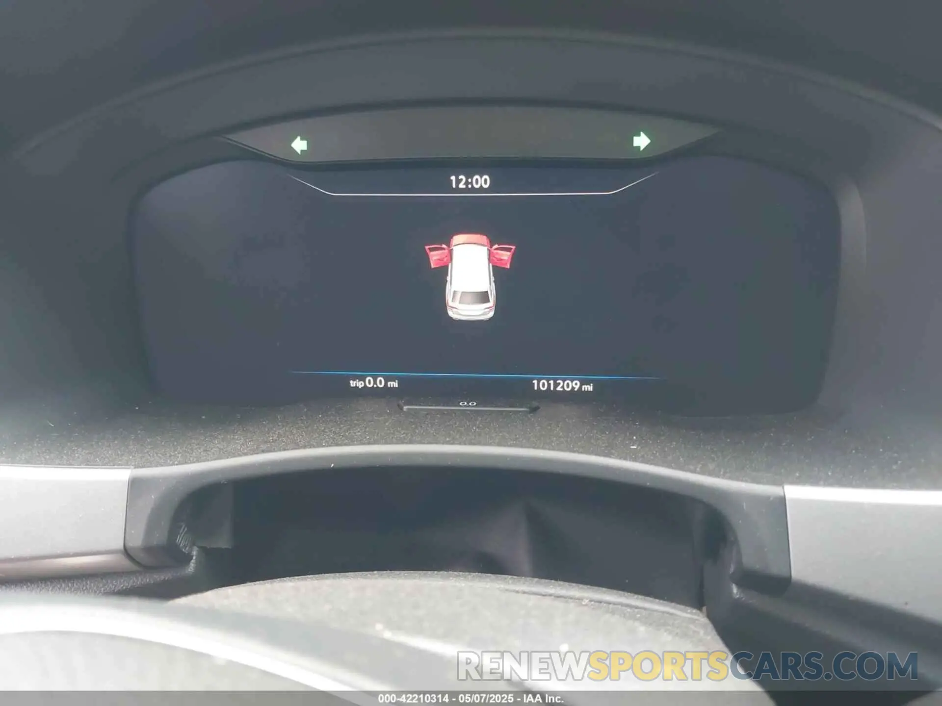 7 Photograph of a damaged car 1V2MR2CA9KC538672 VOLKSWAGEN ATLAS 2019