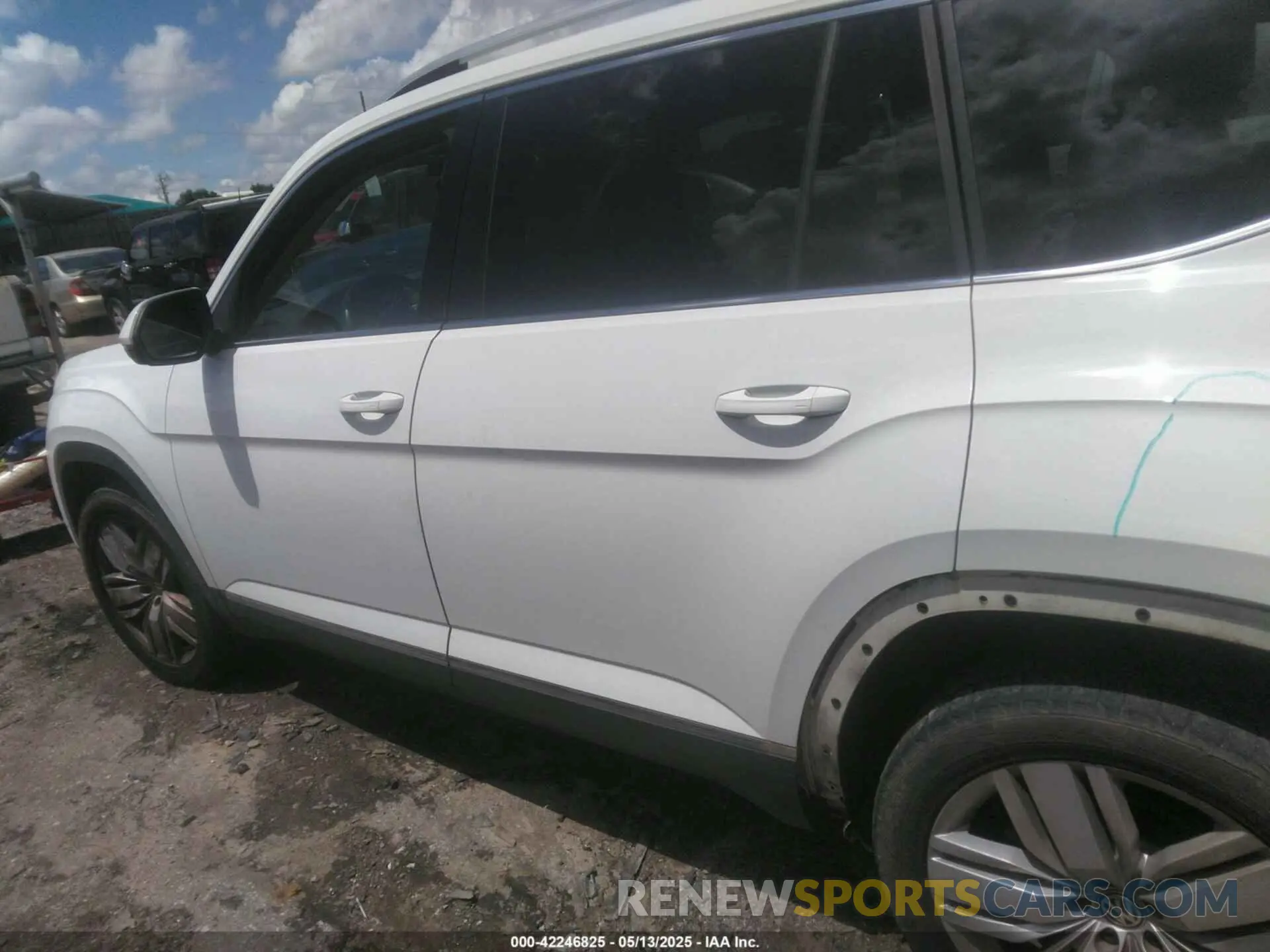 14 Фотография поврежденного автомобиля 1V2NR2CA2KC531552 VOLKSWAGEN ATLAS 2019