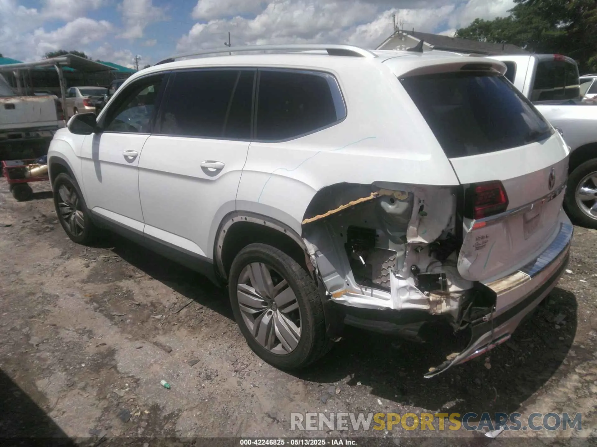 3 Фотография поврежденного автомобиля 1V2NR2CA2KC531552 VOLKSWAGEN ATLAS 2019