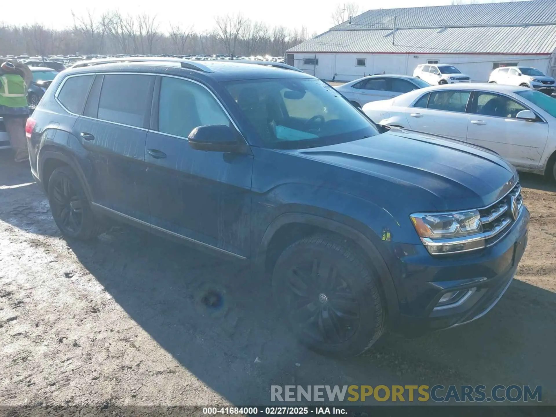 1 Photograph of a damaged car 1V2NR2CA3KC541913 VOLKSWAGEN ATLAS 2019