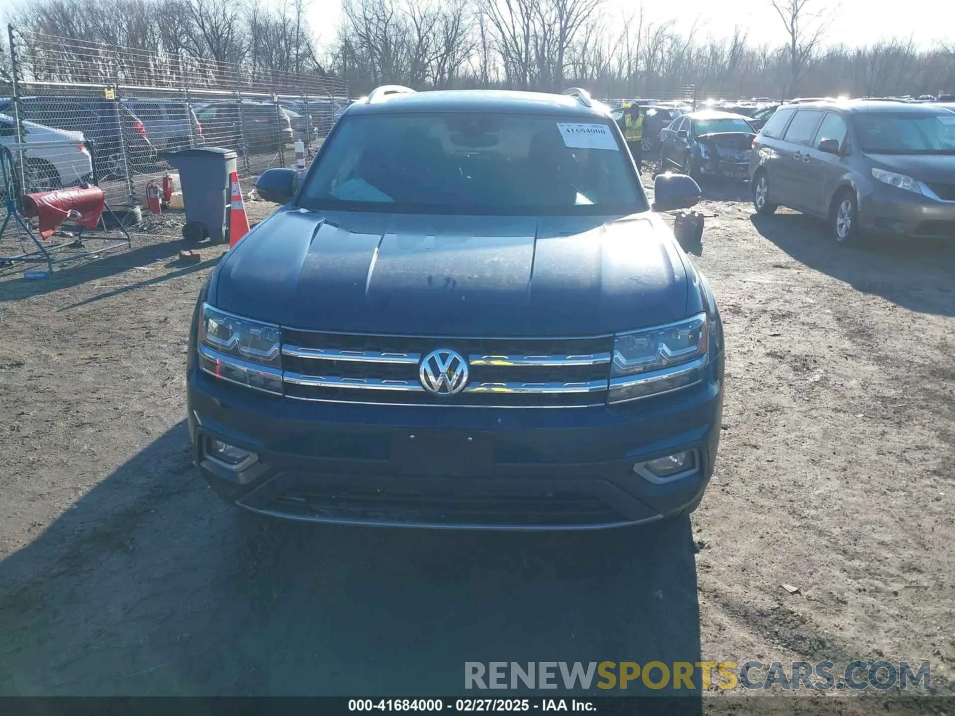 12 Photograph of a damaged car 1V2NR2CA3KC541913 VOLKSWAGEN ATLAS 2019