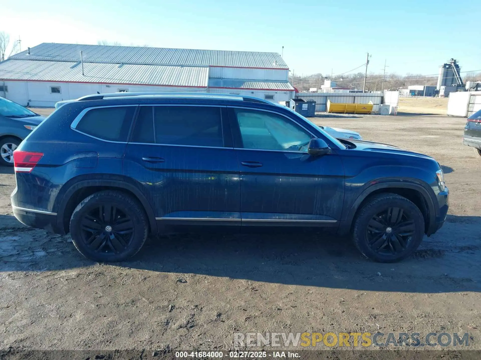 13 Photograph of a damaged car 1V2NR2CA3KC541913 VOLKSWAGEN ATLAS 2019