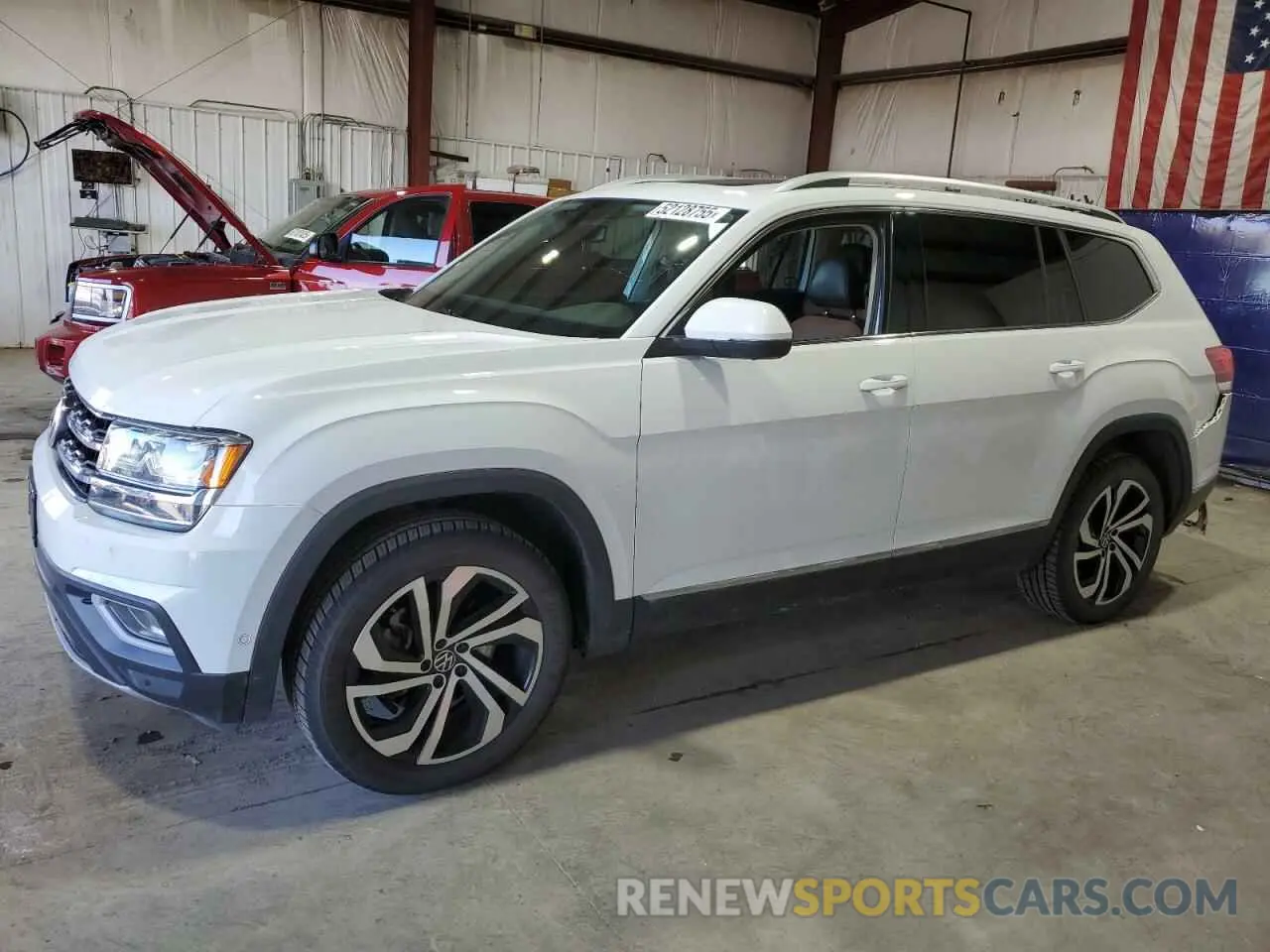 1 Фотография поврежденного автомобиля 1V2NR2CA3KC611569 VOLKSWAGEN ATLAS 2019