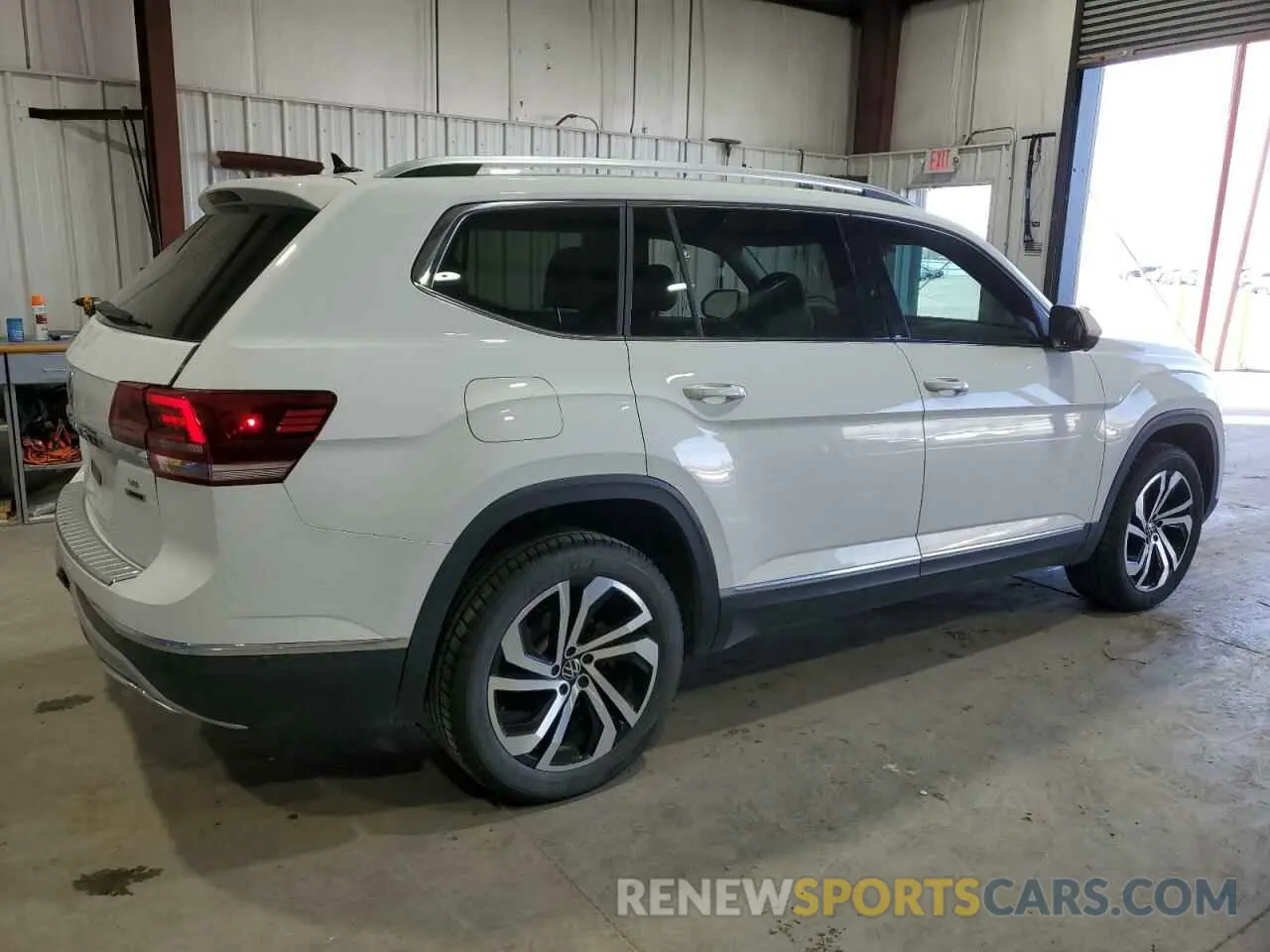 3 Фотография поврежденного автомобиля 1V2NR2CA3KC611569 VOLKSWAGEN ATLAS 2019