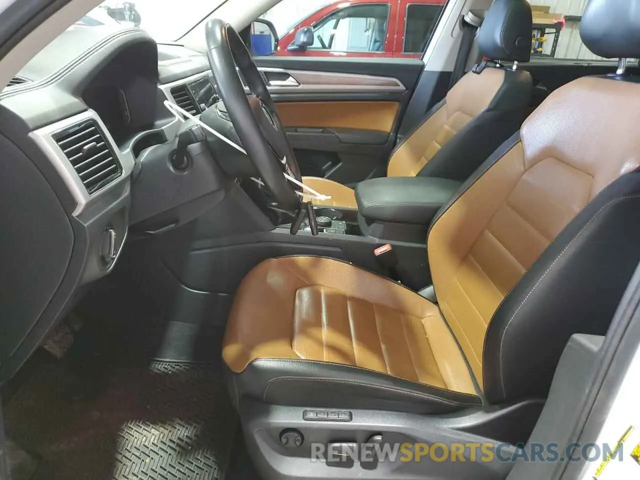 7 Фотография поврежденного автомобиля 1V2NR2CA3KC611569 VOLKSWAGEN ATLAS 2019