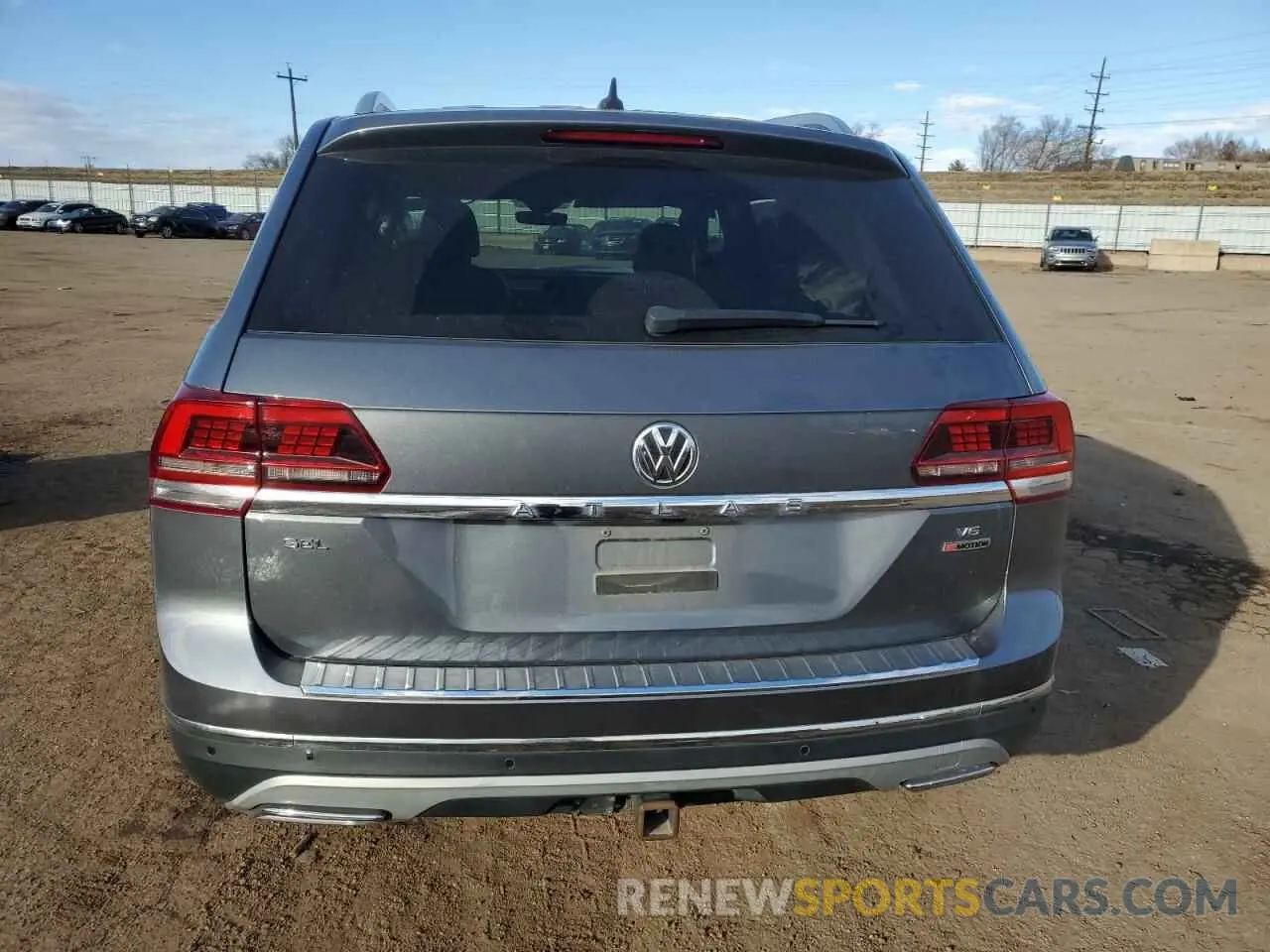 6 Photograph of a damaged car 1V2NR2CA4KC550880 VOLKSWAGEN ATLAS 2019