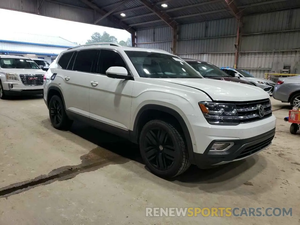 4 Фотография поврежденного автомобиля 1V2NR2CA5KC530086 VOLKSWAGEN ATLAS 2019