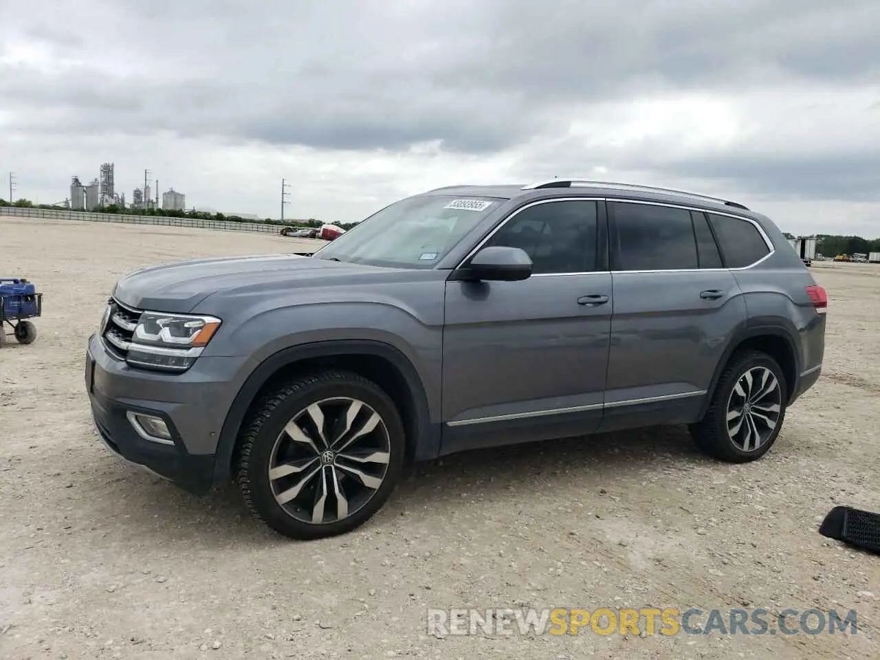 1 Фотография поврежденного автомобиля 1V2NR2CA6KC585601 VOLKSWAGEN ATLAS 2019