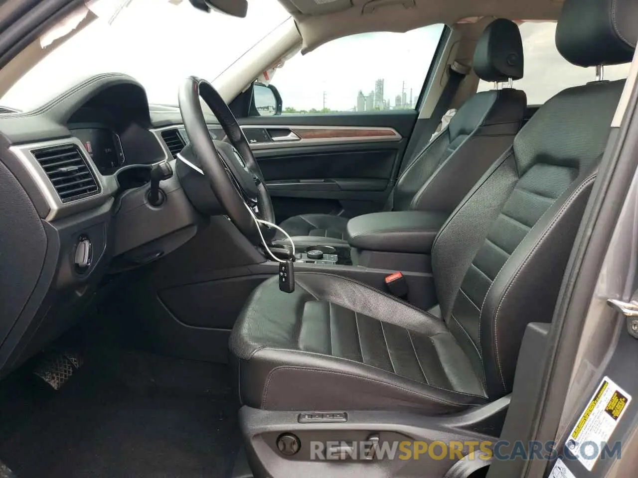 7 Фотография поврежденного автомобиля 1V2NR2CA6KC585601 VOLKSWAGEN ATLAS 2019