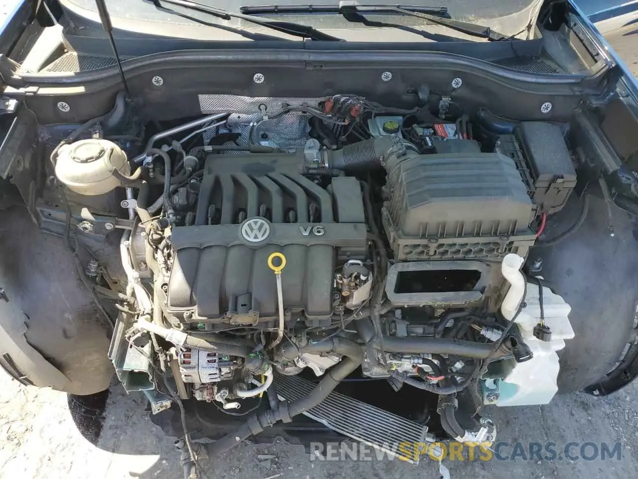 12 Photograph of a damaged car 1V2NR2CA9KC602262 VOLKSWAGEN ATLAS 2019