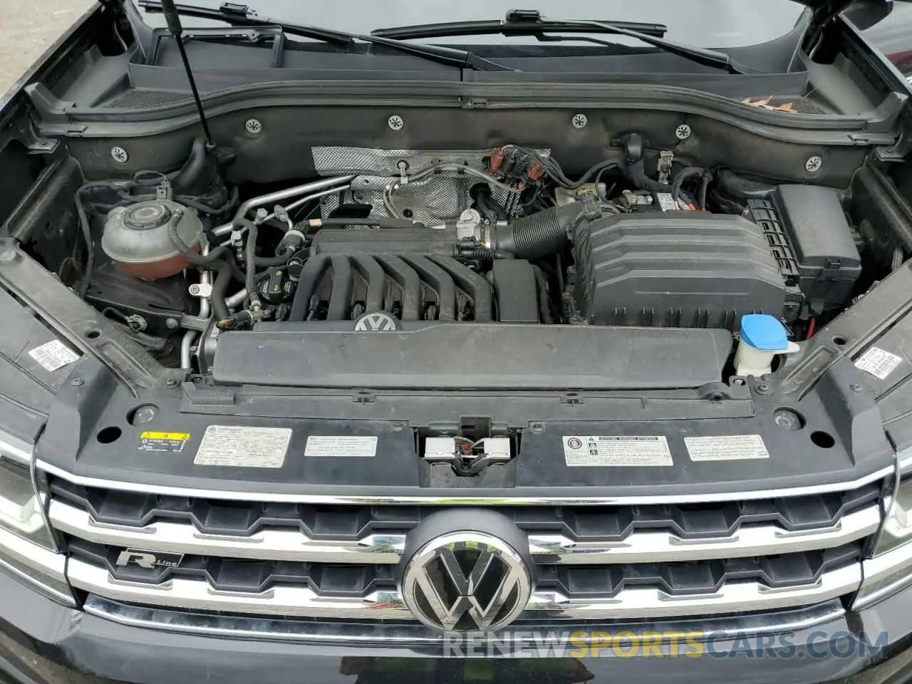 12 Photograph of a damaged car 1V2RR2CA0KC587720 VOLKSWAGEN ATLAS 2019