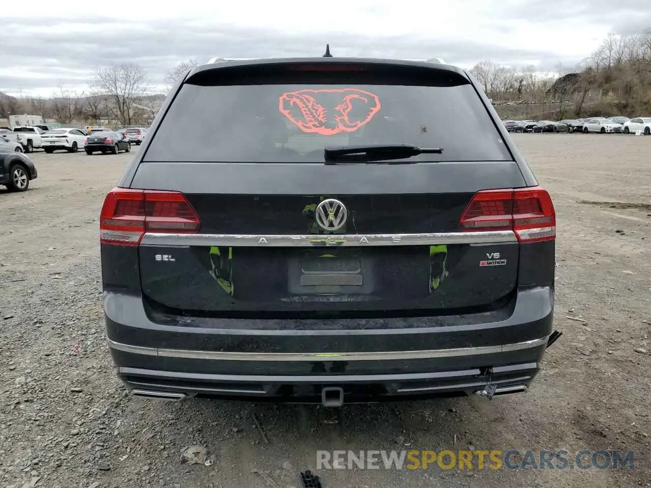6 Photograph of a damaged car 1V2RR2CA0KC587720 VOLKSWAGEN ATLAS 2019