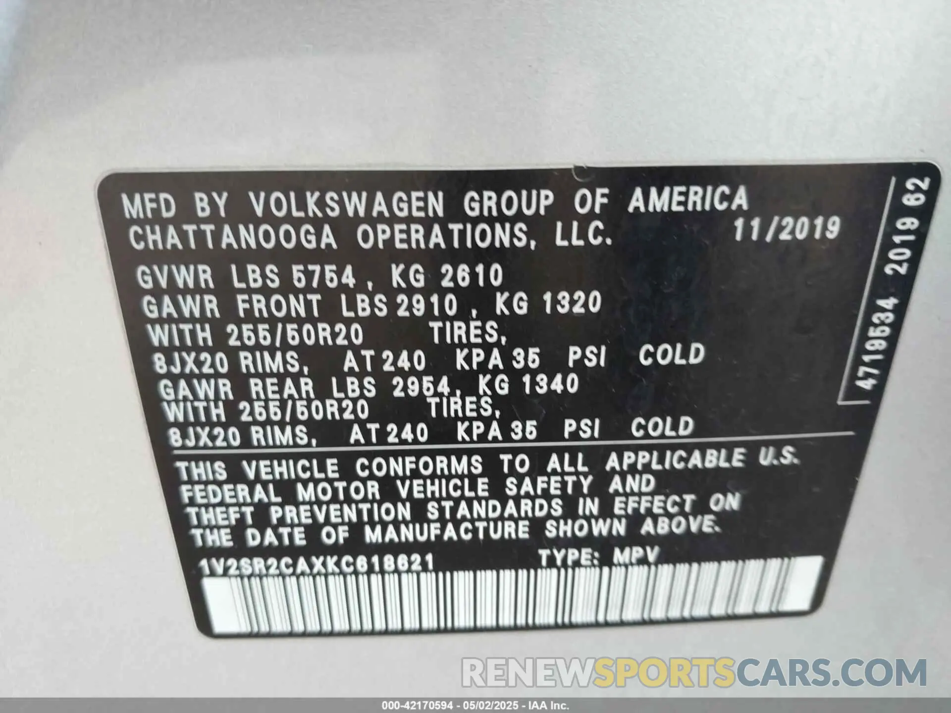 9 Photograph of a damaged car 1V2SR2CAXKC618621 VOLKSWAGEN ATLAS 2019