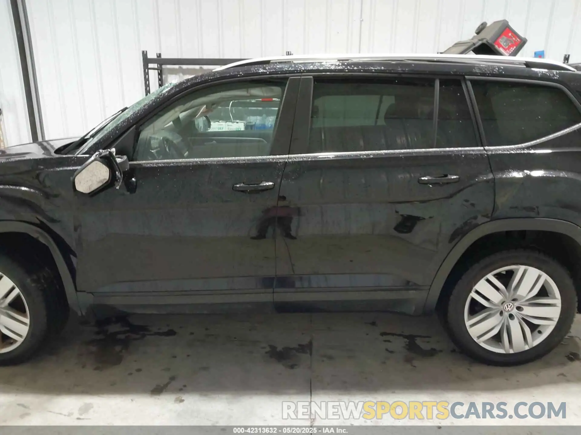 14 Фотография поврежденного автомобиля 1V2UR2CA0KC506192 VOLKSWAGEN ATLAS 2019