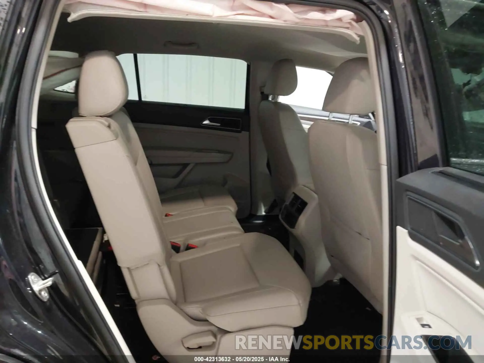 8 Фотография поврежденного автомобиля 1V2UR2CA0KC506192 VOLKSWAGEN ATLAS 2019