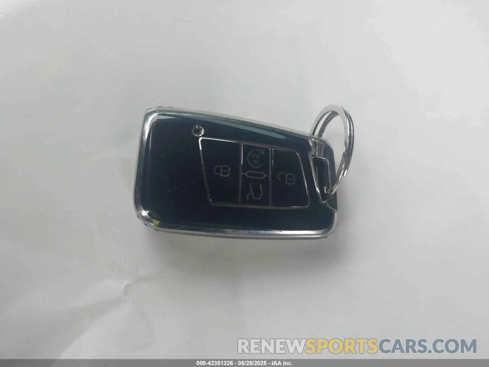 11 Photograph of a damaged car 1V2UR2CA0KC534378 VOLKSWAGEN ATLAS 2019