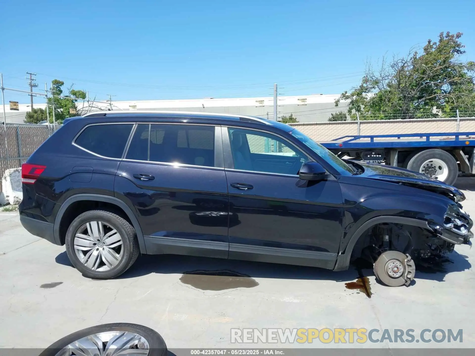 13 Фотография поврежденного автомобиля 1V2UR2CA2KC528291 VOLKSWAGEN ATLAS 2019