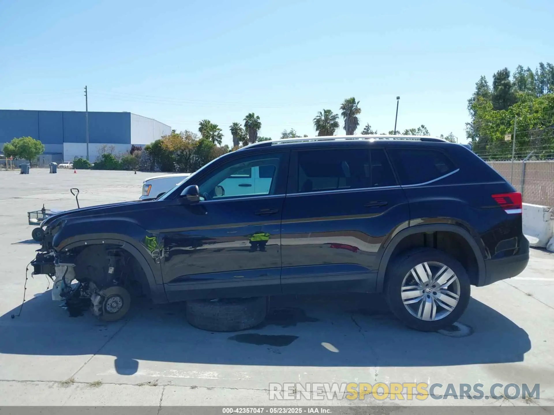 14 Фотография поврежденного автомобиля 1V2UR2CA2KC528291 VOLKSWAGEN ATLAS 2019