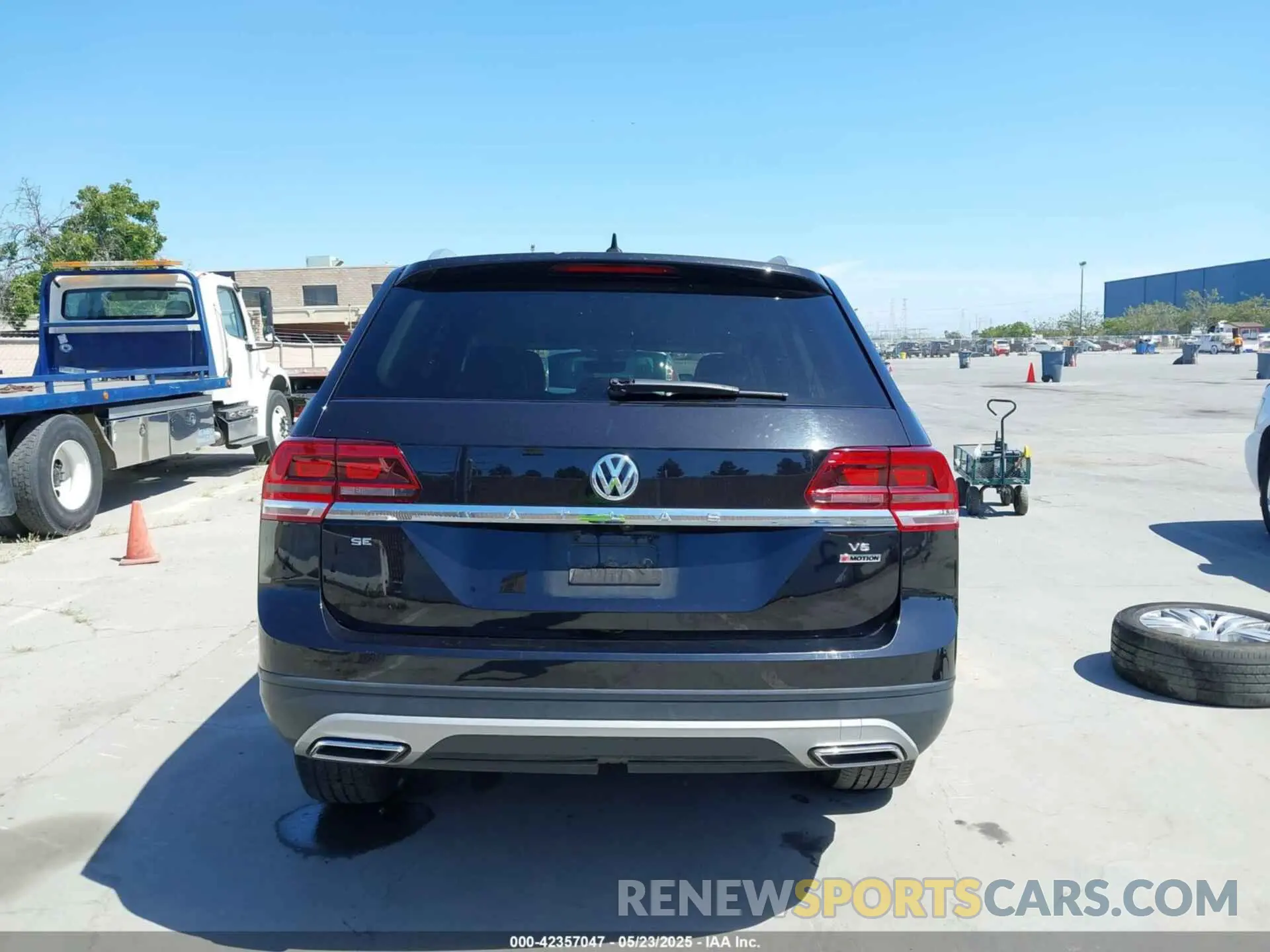16 Фотография поврежденного автомобиля 1V2UR2CA2KC528291 VOLKSWAGEN ATLAS 2019