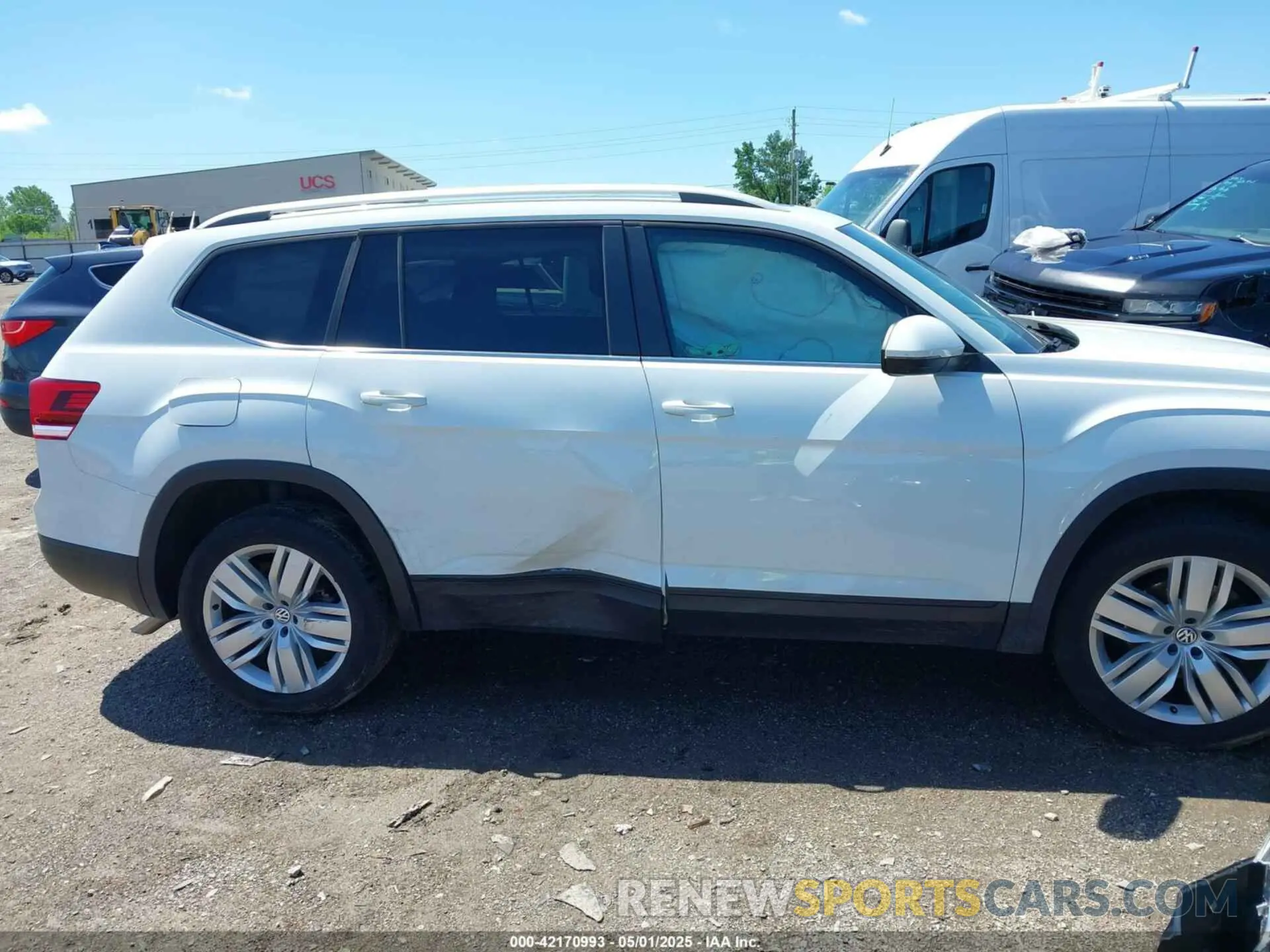 14 Фотография поврежденного автомобиля 1V2UR2CA2KC590287 VOLKSWAGEN ATLAS 2019