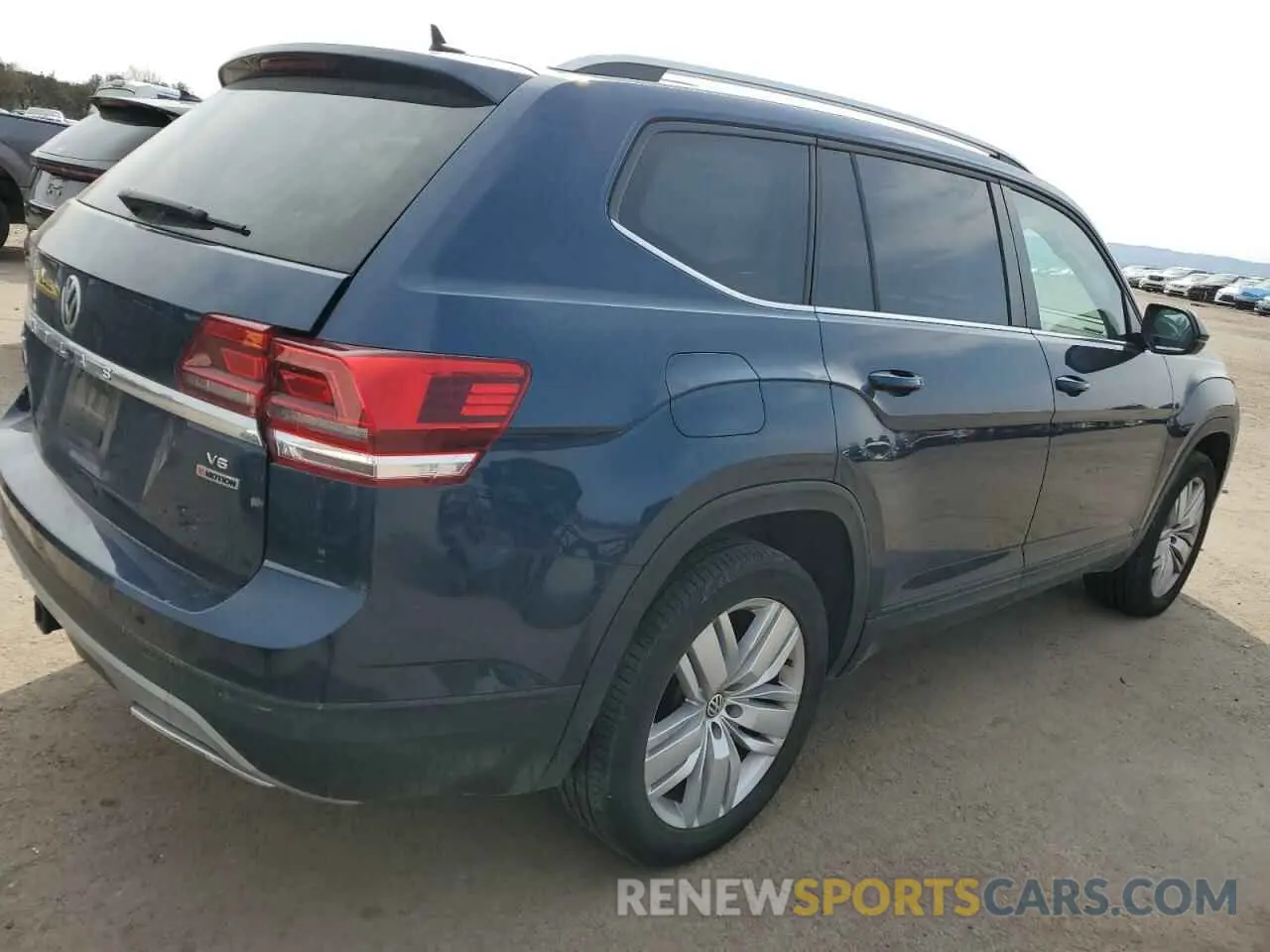 3 Фотография поврежденного автомобиля 1V2UR2CA3KC569870 VOLKSWAGEN ATLAS 2019