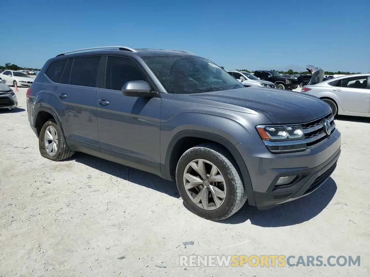 4 Фотография поврежденного автомобиля 1V2UR2CA4KC507345 VOLKSWAGEN ATLAS 2019