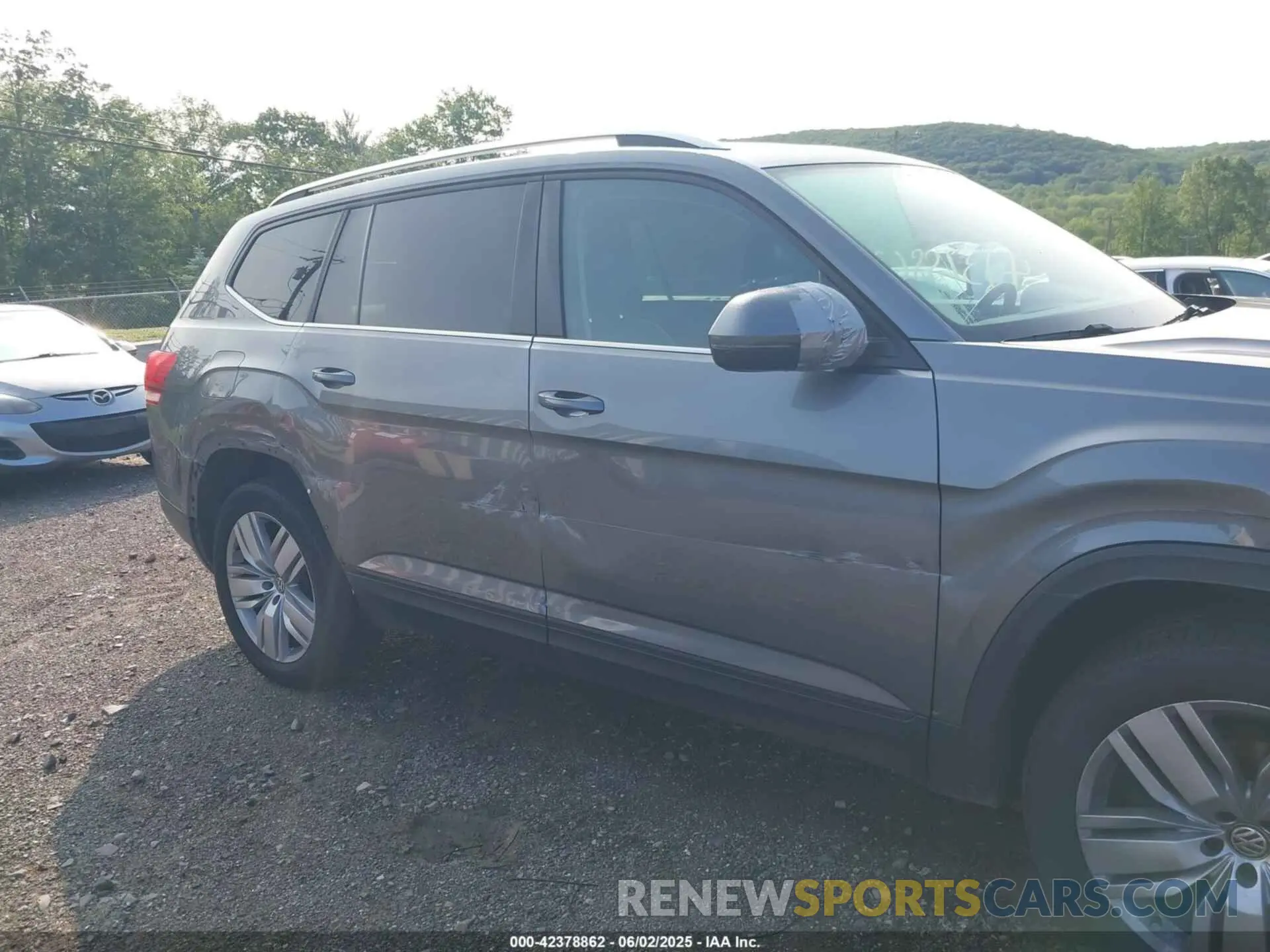 6 Фотография поврежденного автомобиля 1V2UR2CA4KC597211 VOLKSWAGEN ATLAS 2019